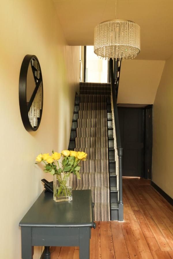 Bed and Breakfast Number 6 à Whitby Extérieur photo